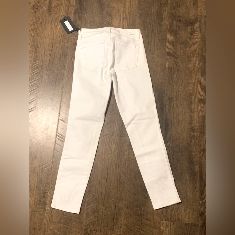 NEW Paige Verdugo Crop Jeans